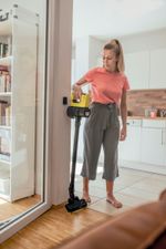 VC_4_Cordless_kitchen_wall_mount_app_02_CI20-Web_800_Max