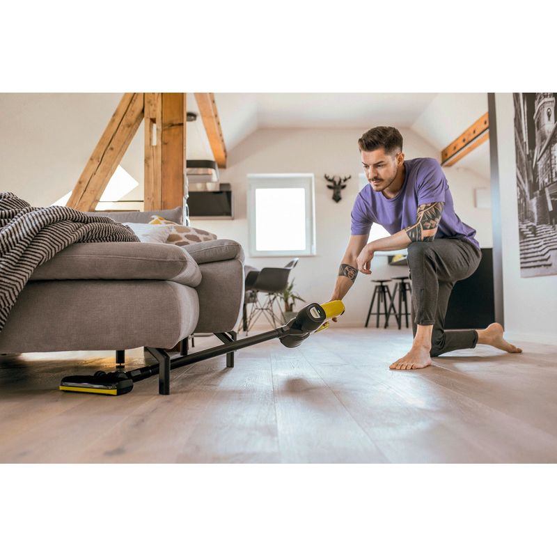 VC_4_Cordless_living_room_wooden_floor_app_05_CI20-Web_800_Max