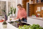 WV_5_kitchen_black_app_03_CI20-Portal_Image_High_3k.jpg