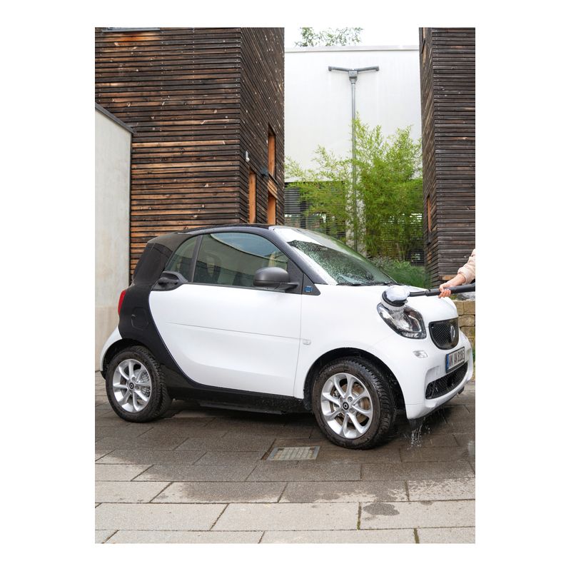 WB_130_Car_Bike_car_app_12_CI20-Portal_Image_High_3k.jpg