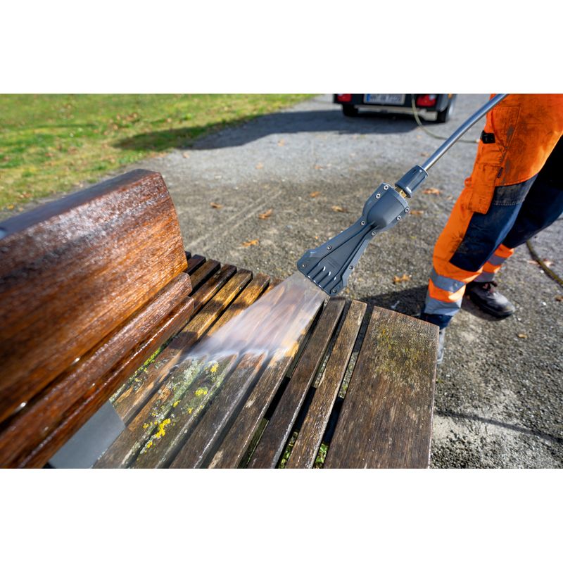 ecobooster_prof_hd_municipal_park_cleaning_app_04_CI20-Portal_Image_High_3k.jpg